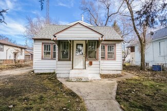 1124 Valley Ave, Joliet, IL 60432