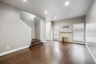 1920 Augusta Dr Unit 19, Houston, TX 77057