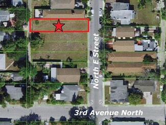 315 N E St, Lake Worth, FL 33460