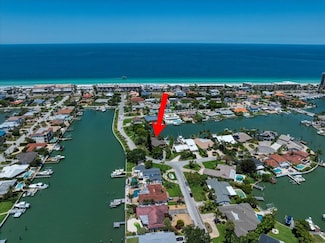 309 Belle Isle Ave, Belleair Beach, FL 33786