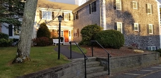 93 Highview Dr, Sandwich, MA 02563