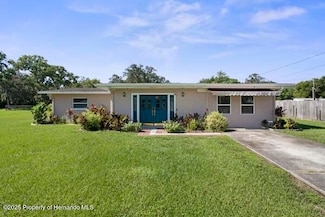 12757 Circle Lake Dr, Hudson, FL 34669