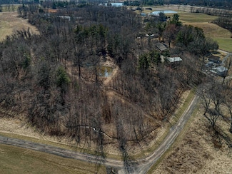 8130 Willett Dr Unit 5, German Township, IN 47720