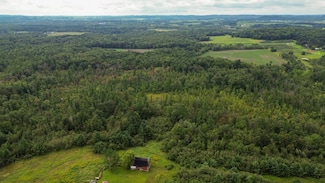 000 Oak Dr, Fairchild, WI 54741