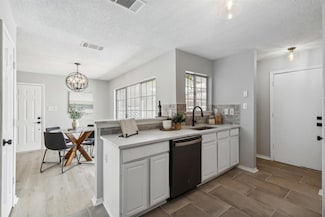 2532 Brook Hollow Ct, Mesquite, TX 75150