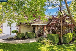 230 Live Oak Dr, Danville, CA 94506