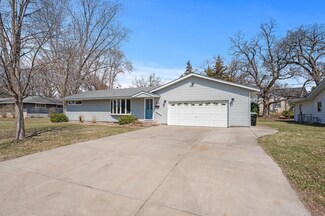 813 Birch St, Anoka, MN 55303