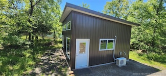 140 Last Resort Rd, Longtown, OK 74462
