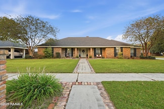 107 Candlestick Ln, Lafayette, LA 70507