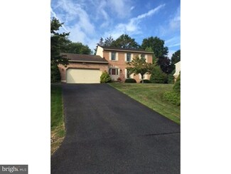 313 Fairview Rd, Reading, PA 19606