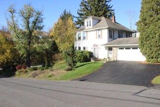 175 Staub Rd, Shavertown, PA 18708