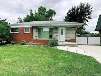 11709 Hovey St, Warren, MI 48089