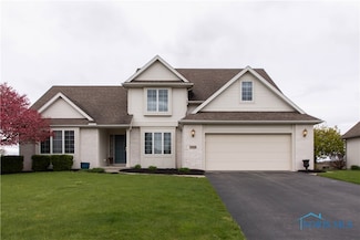 1108 Westridge Dr, Waterville, OH 43566