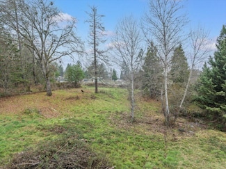 171 Almond St, Merlin, OR 97532