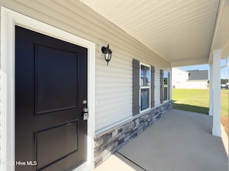 440 Traveller Way, Raeford, NC 28376