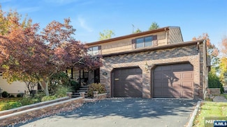 8-04 Susan Place Unit 1X, Fair Lawn, NJ 07410