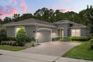 1686 Victoria Gardens Dr, Deland, FL 32724