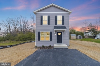 417 Palmer St, Fredericksburg, VA 22401