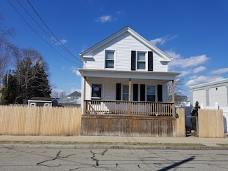 9 Mccabe St, South Dartmouth, MA 02748