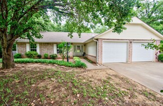 1702 Beaver Rd, Muskogee, OK 74403