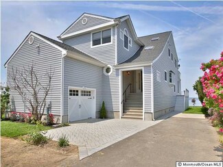 21 Pocano Ave, Oceanport, NJ 07757