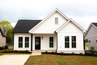 321 N Prairie St, Florence, AL 35630