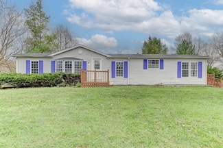 502 Marion Ave, Wheeler, IN 46393