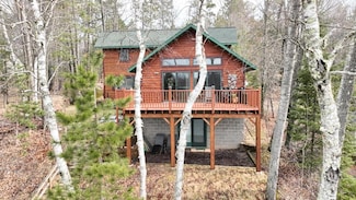 8631 N Bo di Lac Dr, Minocqua, WI 54548
