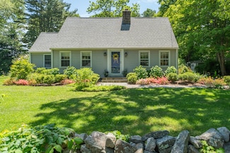 140 Dunk Rock Rd, Guilford, CT 06437