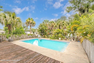 7486 Livingstone Ln, Melbourne, FL 32904