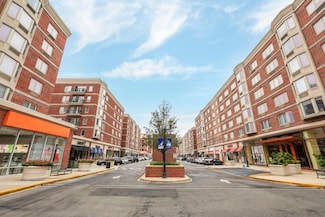 3110 City Place, Edgewater, NJ 07020