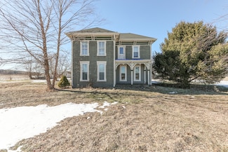1112 N Five Points Rd, Greenwood, IN 46143