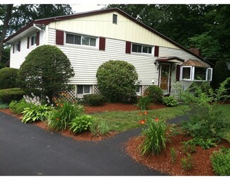 16 Manor Ave, Burlington, MA 01803