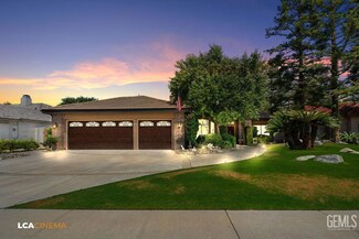 10904 Stony Point Dr, Bakersfield, CA 93311