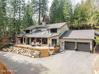 5884 E Hayden Lake Rd, Hayden, ID 83835