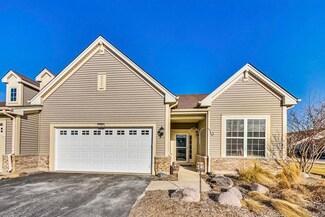 1665 Francis Dr, Pingree Grove, IL 60140
