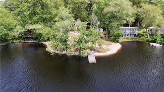 3 Lakeside Dr, Hopkinton, RI 02832