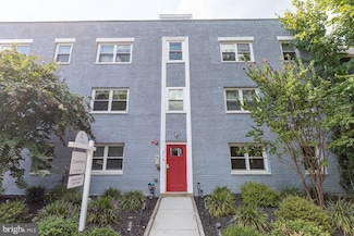 714 11th St NE Unit 104, Washington, DC 20002