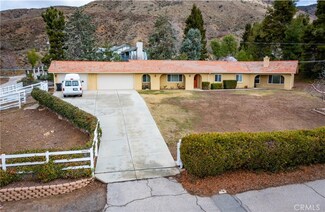 9945 Villa Ct, Yucaipa, CA 92399