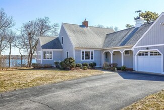 49 Captain Davis Ln, East Falmouth, MA 02536