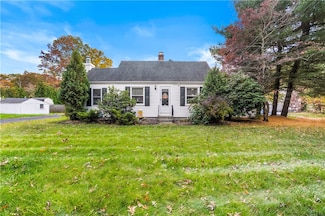 467 Forbes St, Riverside, RI 02915