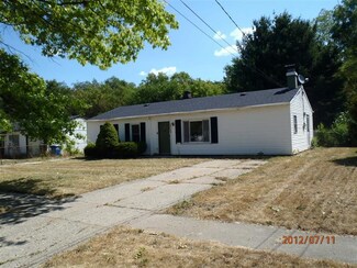 2720 Cimarron Dr, Kalamazoo, MI 49004