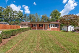 163 W Maple Dr, Millers Creek, NC 28651