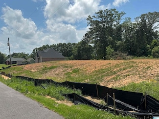 200 Kristin Dr, Thorsby, AL 35171