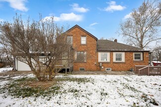 1154 Theodore St, Crest Hill, IL 60403