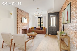 386A Lafayette Ave, Brooklyn, NY 11238