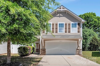 2751 Bramble Ridge Ct, Charlotte, NC 28215