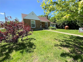 812 E Pitman Ave, Wentzville, MO 63385