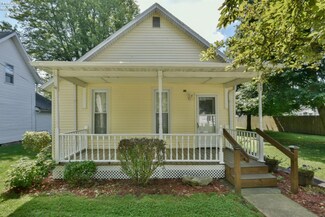 348 E 4th St, Elmore, OH 43416
