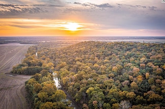 5020 Table Mound Rd, Independence, KS 67301